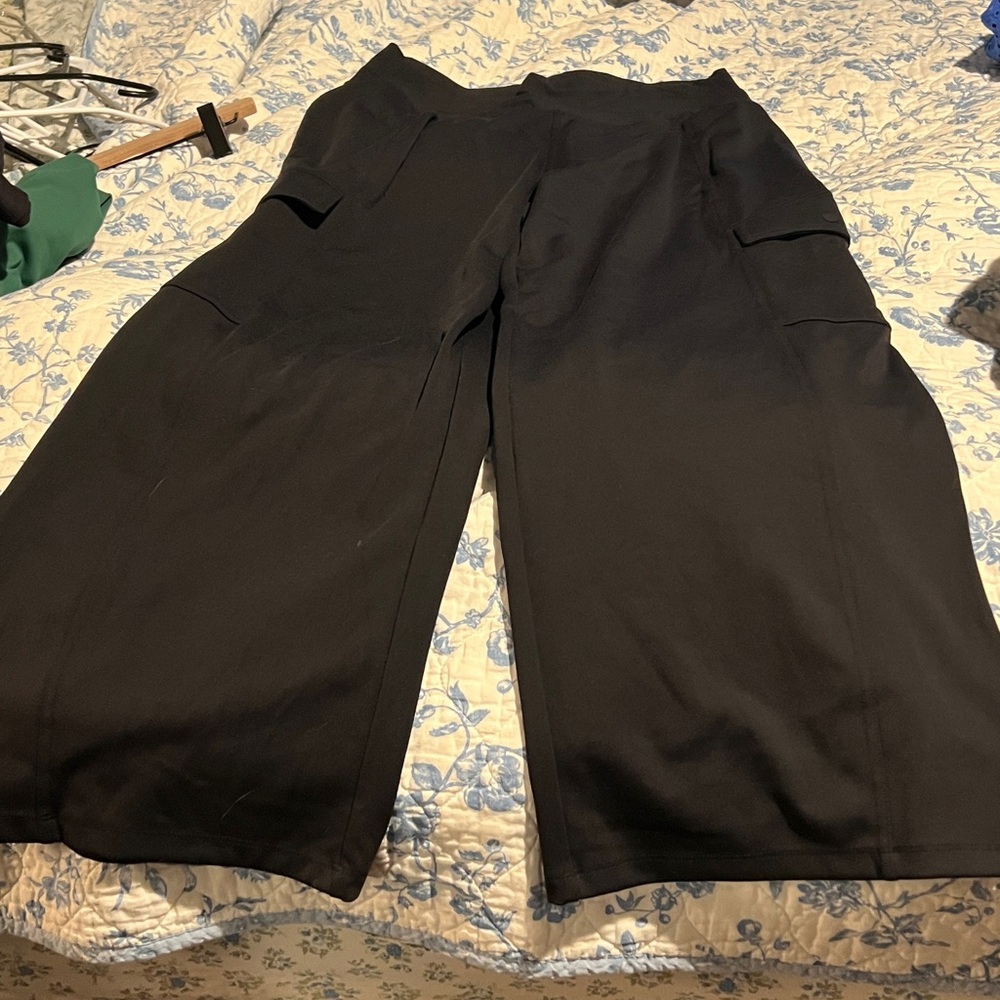 Athleta Black Relaxed Pants